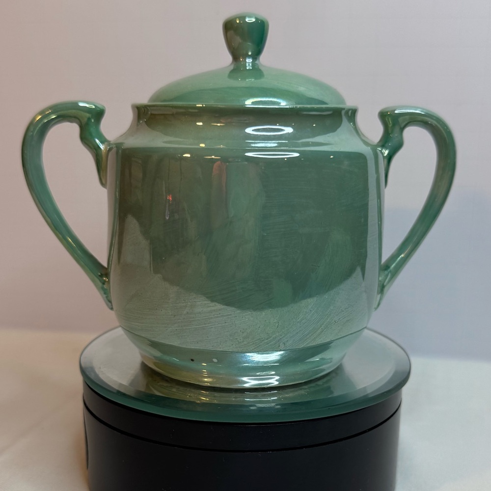 LUSTERWARE SUGAR BOWL with lid Japan VTG approximately mint green 5”